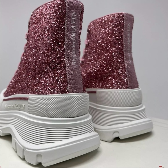 Alexander McQueen Tread Slick Sneaker Barbie Pink Metallic Glitter  37 6.5 - Picture 6 of 15